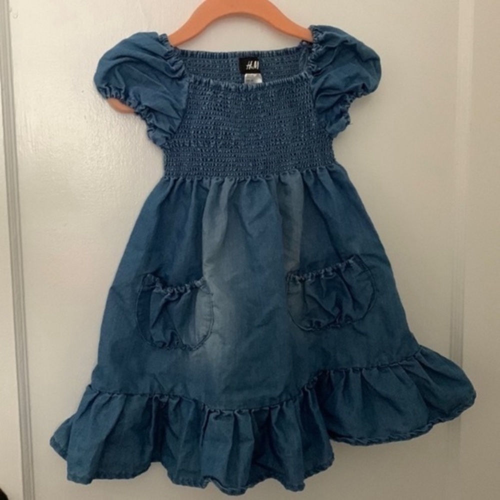H&M Kids Blue Denim smocked puff sleeve Dress sz 2-3Y